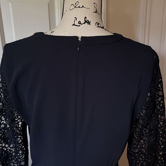 New with tags Ann Taylor Loft Navy Lace Sleeve Dress Sz 6 - Picture 9 of 9